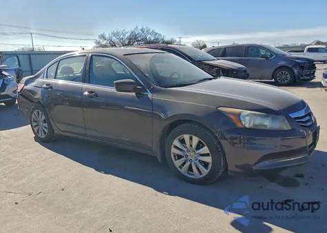 2011 Honda Accord Ex from USA, damaged, VIN 1HGCP2F71BA082019